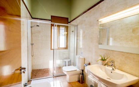 1er piso cuarto de baño